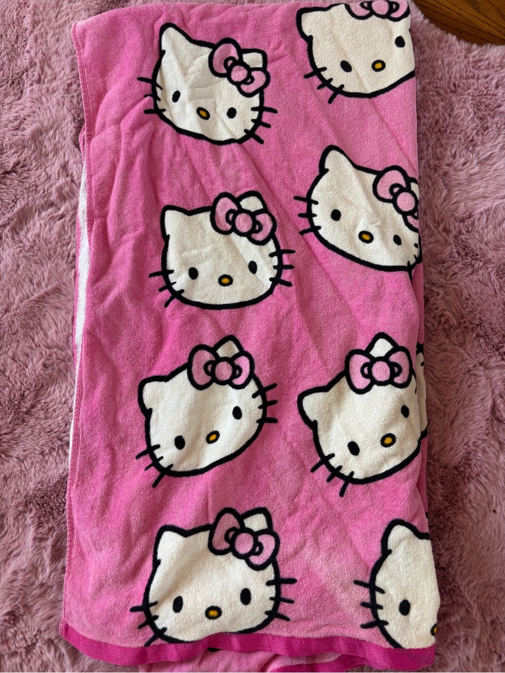 Hello Kitty pink beach towel